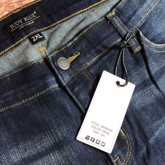 Size 3X (20) Judy Blue Skinny Jeans - Picture 8 of 8